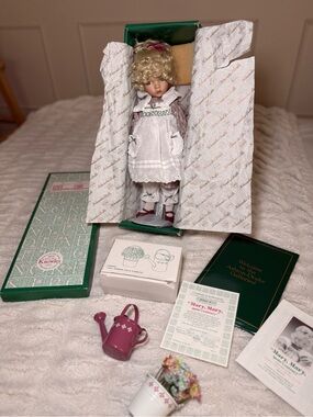 Knowles Mary Mary Quite Contrary Porcelain Doll